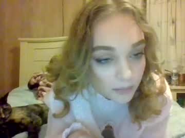 girl cam all day adrienna420 image #5726610