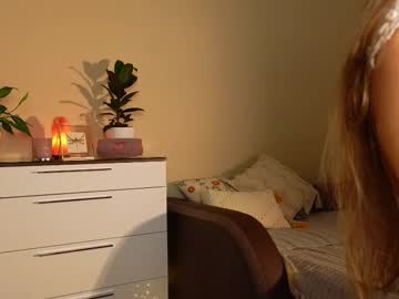 girl cam all day wanda_robinson image #9518146