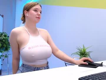 girl cam all day lovlybambi image #7421443