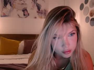 girl cam all day bitter_moon image #3985173