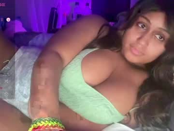 girl cam all day blackgurlkitty image #5434177