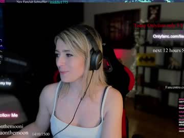 girl cam all day kimilee22 image #4349507