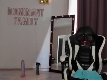 couple cam all day dominant_family image #1730117
