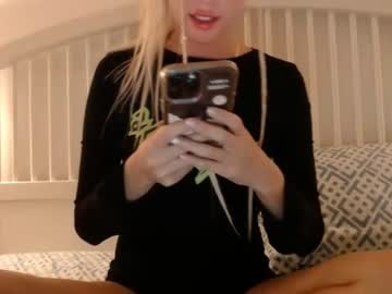girl cam all day bitter_moon image #4014756