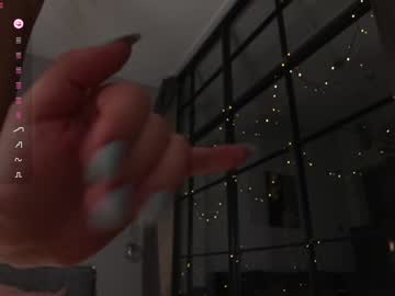 girl cam all day kriss0leoo image #8309267