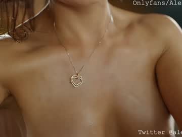 girl cam all day alejastorm image #8767302