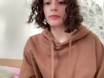 girl cam all day wonderland_stia image #6941378