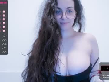girl cam all day lady_yas image #3199354