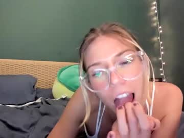 girl cam all day oliviahansleyy image #7060930