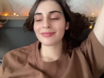 girl cam all day wonderland_stia image #9102960