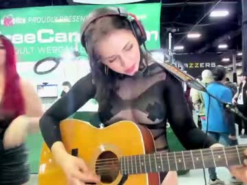 girl cam all day mayasings image #5632044