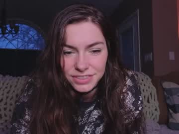 girl cam all day chroniclove image #3971695
