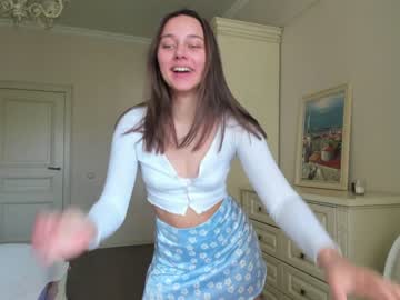 girl cam all day eleonora_linn image #2190263