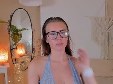girl cam all day beth_stone image #2120873