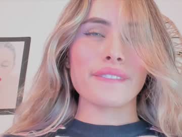 girl cam all day antonia_savatto_ image #106892