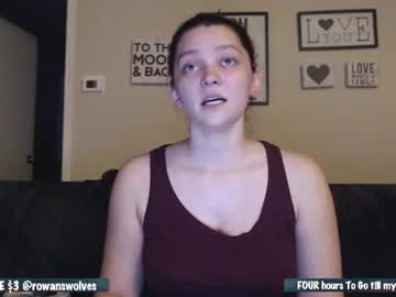 girl cam all day rowanswolves image #600445