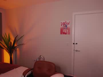 girl cam all day vixenp image #6292373