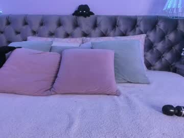 girl cam all day naomii_soto image #8556409