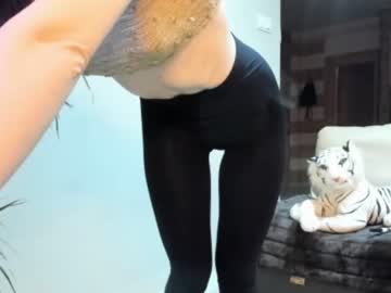 girl cam all day sofiaandwonderland image #2909977