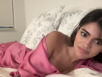 girl cam all day poutyselenaa image #6783461