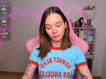girl cam all day luminousmelody image #8567190