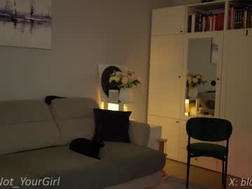 girl cam all day _blackbee_ image #7183736