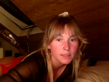 girl cam all day lunarosestone image #5425318