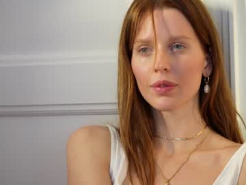 girl cam all day ellaa91 image #3094120