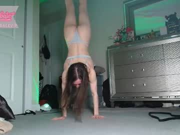 girl cam all day scarlettgracevip image #9080485