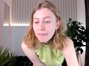girl cam all day leslie_that_one image #4054412