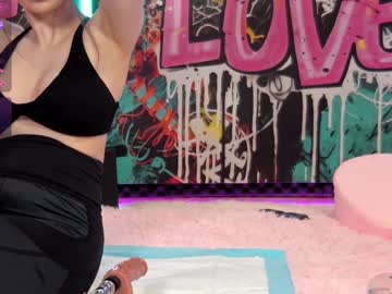 girl cam all day vanessa_love image #9398258