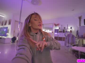 girl cam all day hannahjames710 image #4703196