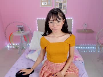 girl cam all day little_effy18 image #2766167