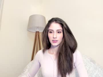girl cam all day snowww_white image #3617236