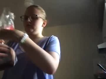 girl cam all day lexielilacs image #7364316