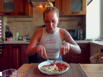 girl cam all day _mari_ image #4145359