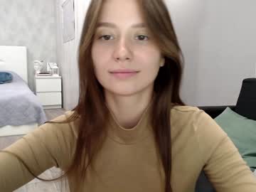 girl cam all day _hey_siri_ image #2528331