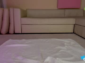 girl cam all day hollyextra image #4591375