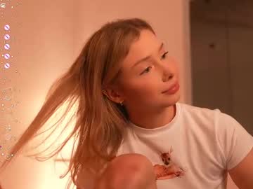 girl cam all day april_blush image #8542939
