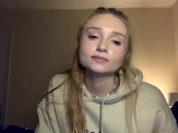 girl cam all day princesshannnnn image #499560