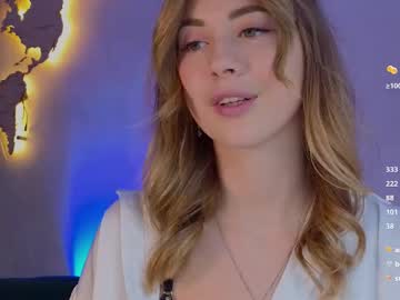 girl cam all day emmi_rosee image #8769277