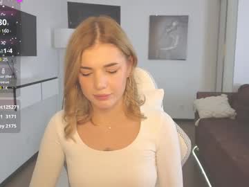 girl cam all day adri_dream image #9199279