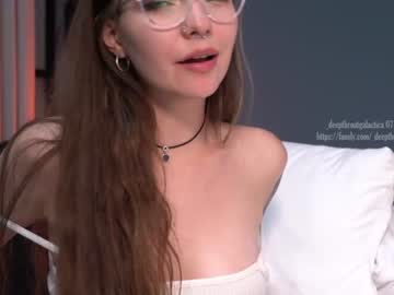 girl cam all day _deepthroatgalactica image #2622837