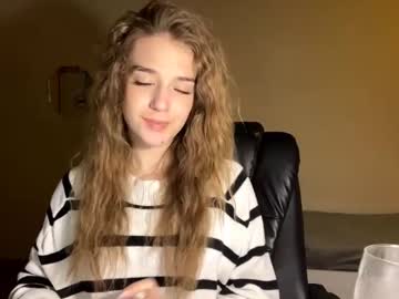 girl cam all day gwendolynharkey image #9513343
