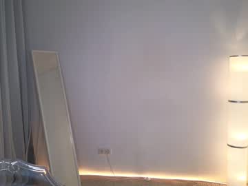 girl cam all day silent_chill image #6489013