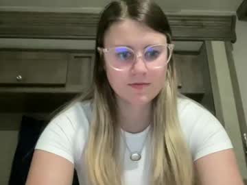 girl cam all day alexisdanielxo image #9552571