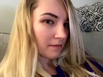 girl cam all day mariah95 image #1894028