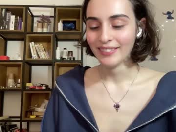girl cam all day wonderland_stia image #6362815