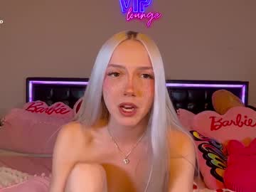 girl cam all day riababe image #8938130