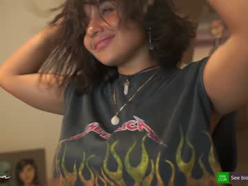 girl cam all day arletnoa image #1375289